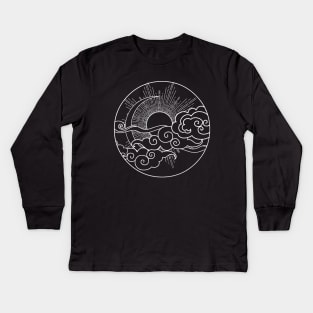 Sun and Moon Design Sky Night Nature Minimalist Circle Kids Long Sleeve T-Shirt